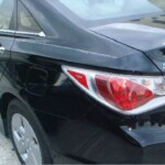 Before and after photographs of a damaged Hyundai that was repaired by Elite Paint & Body Shop in West Palm Beach, FL